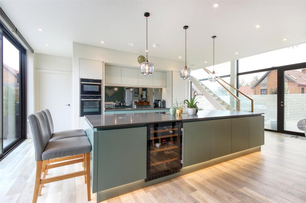 House in Maidstone, Boughton Malherbe - More