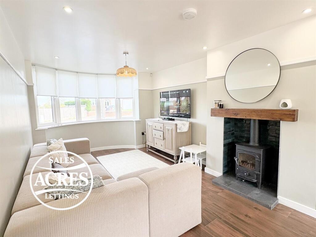 Moss Drive, Sutton Coldfield photo 5
