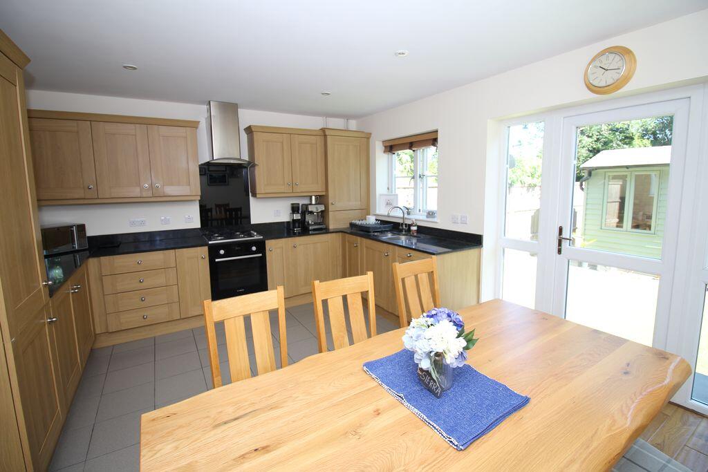 3 bedroom semi-detached house for sale in Open House Saturday 22nd August 11am - 12:30pm  Oaks Close, Tonbridge on Rightmove