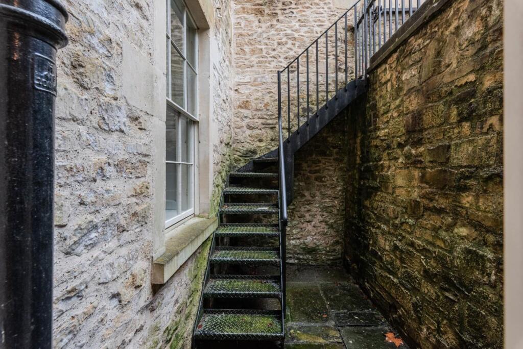 Additional image 12 of Basement Flat, Great Bedford Street, Bath