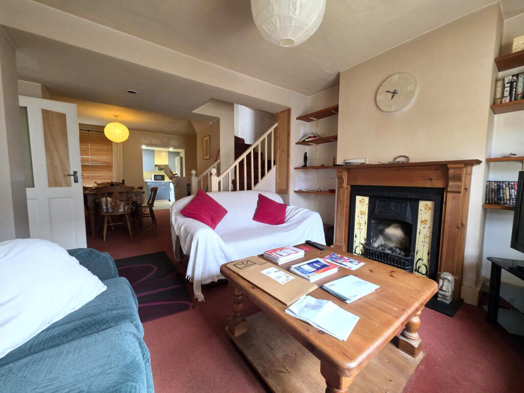 House in London - View 2