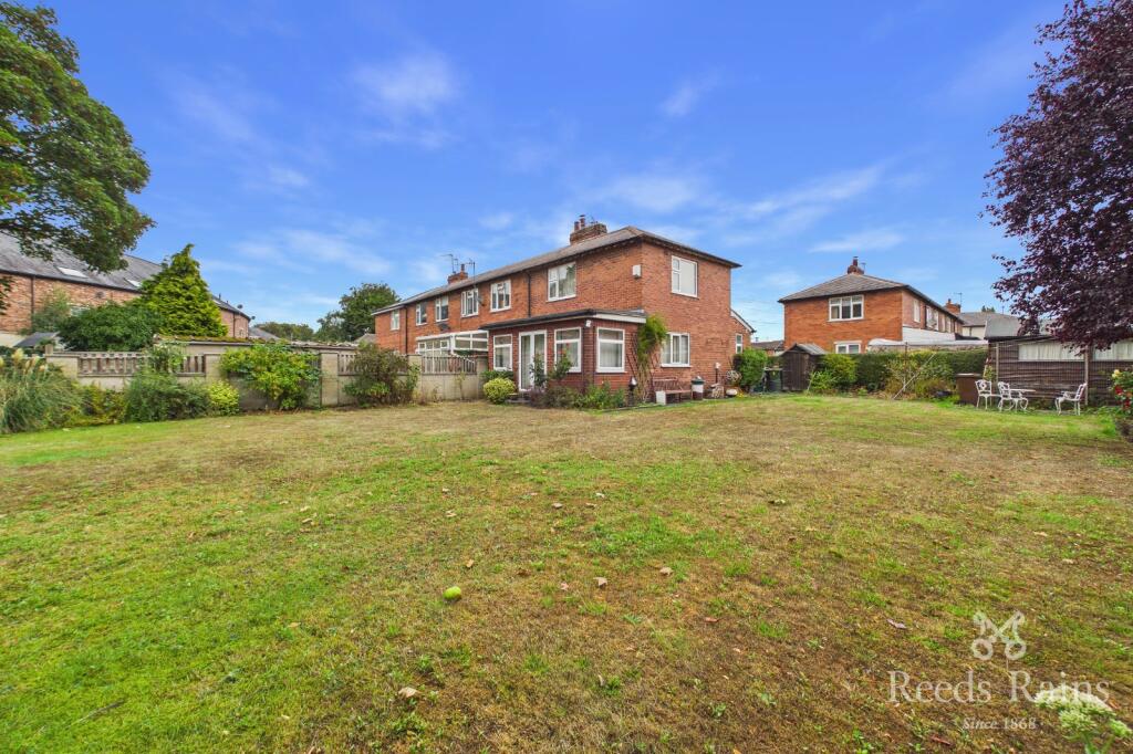 Main image of property: Willow Drive, Wakefield, West Yorkshire, WF1