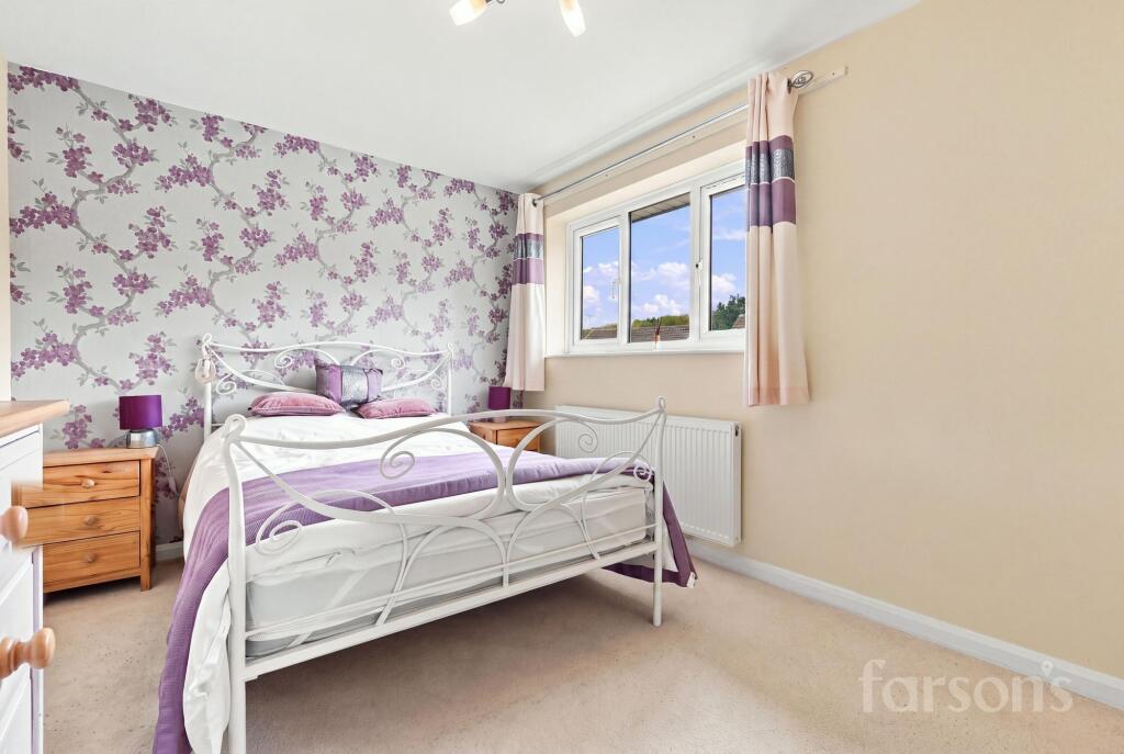 House in Brentwood, Ingrave - View 4