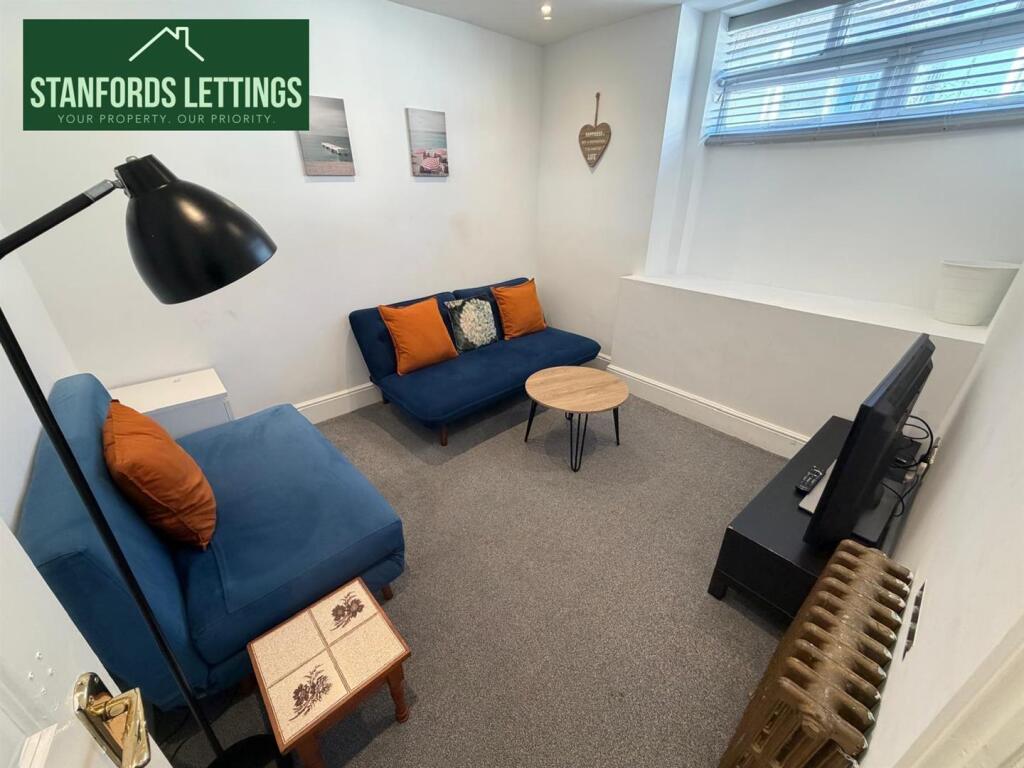 House in Brighton - View 3