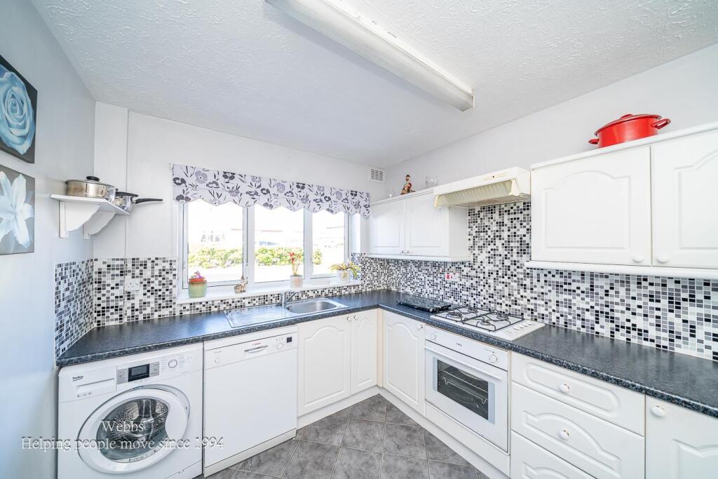House in Walsall, West Midlands - More