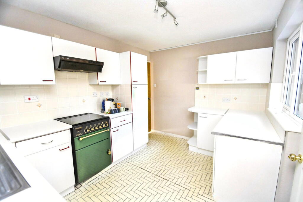 House in Truro - View 5
