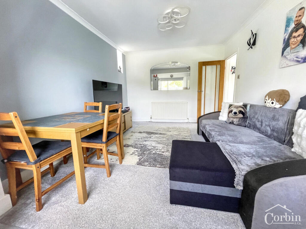 Wimborne Road, Bournemouth, BH11 9 photo 4