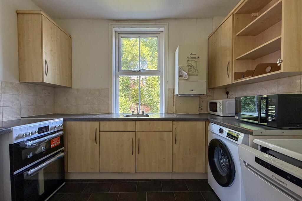 House in Manchester, Greater Manchester - More