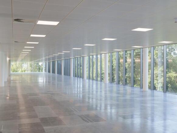 Building 4  The Heights  Weybridge 5.jpg