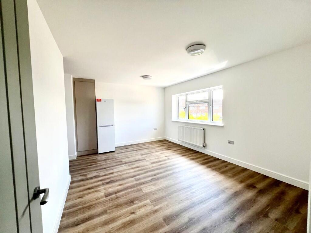 Main image of property: Hemming Way, Watford, Hertfordshire, WD25