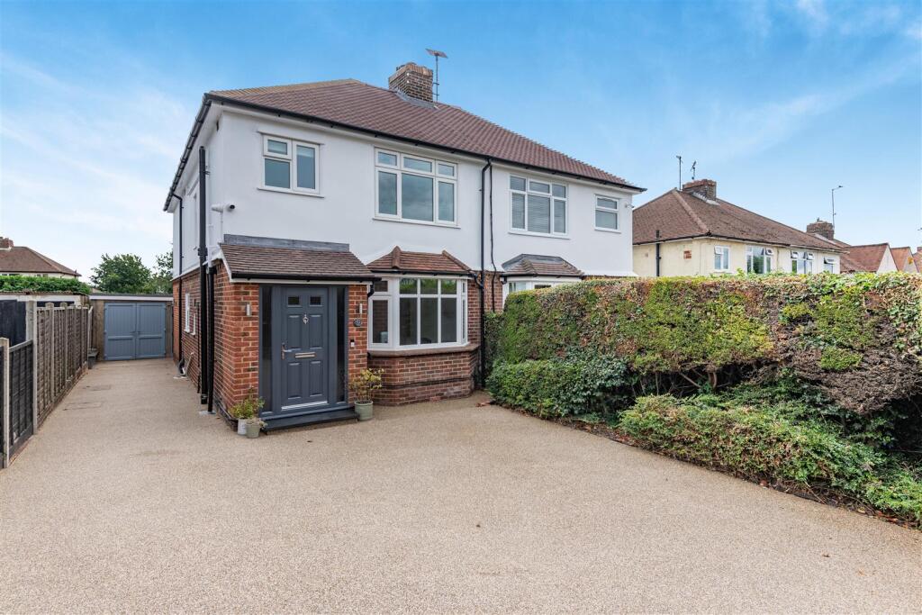Main image of property: Tonbridge Road, Maidstone
