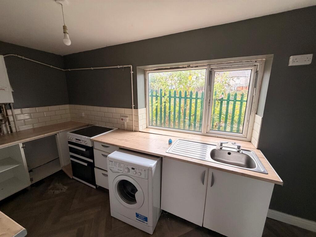 House in Porth - View 4