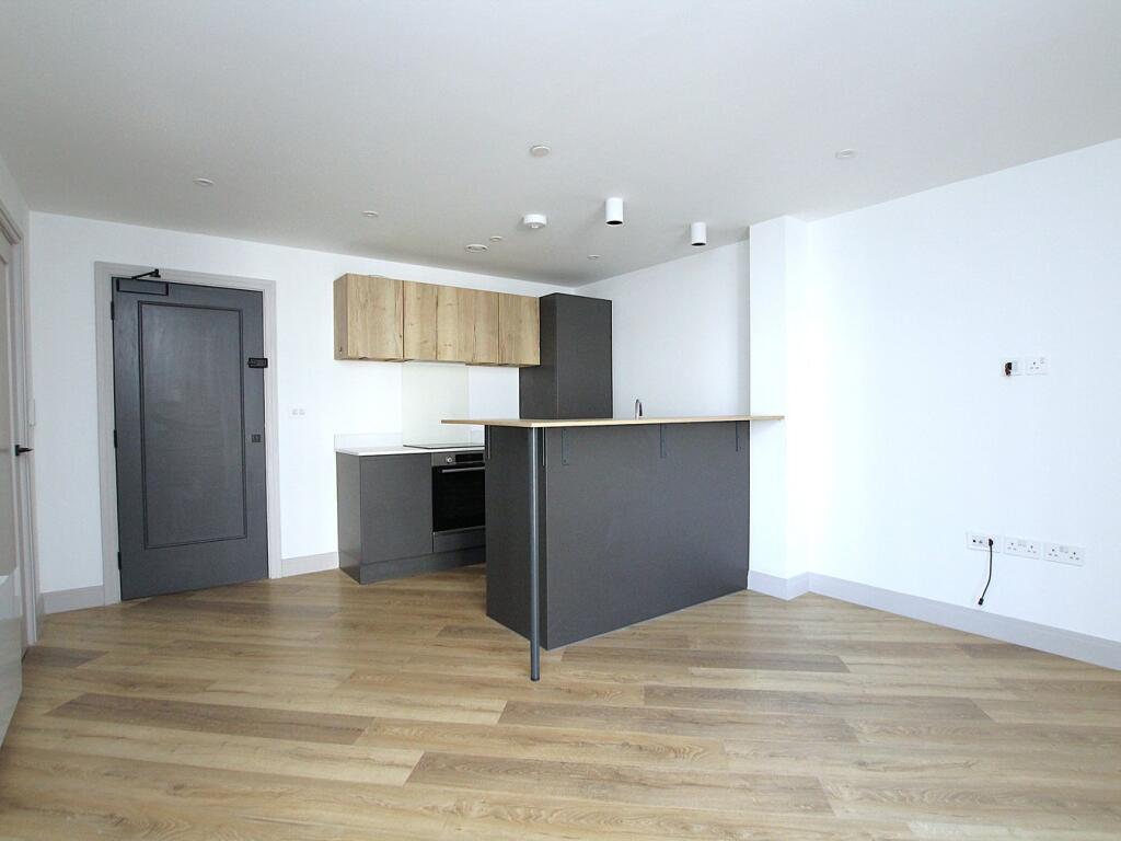 Additional image 8 of 1-3 Commercial Road, Lower Parkstone, Poole, BH14