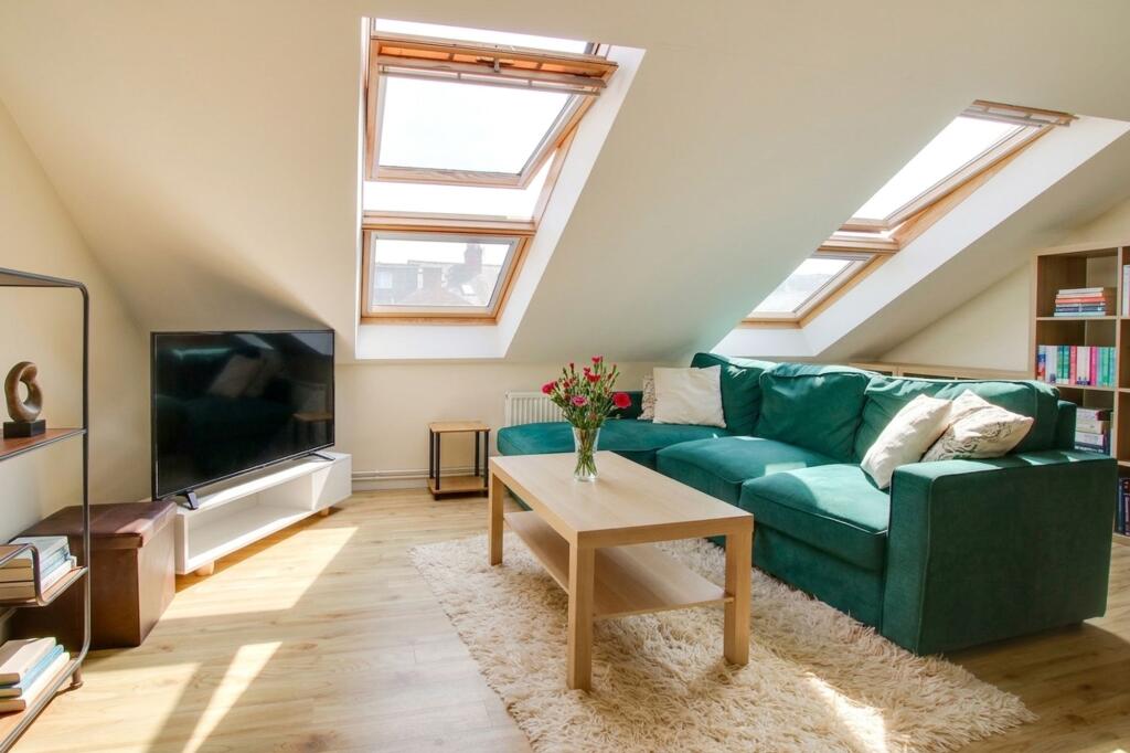 Main image of property: Fleetwood Court, Leicester, LE2