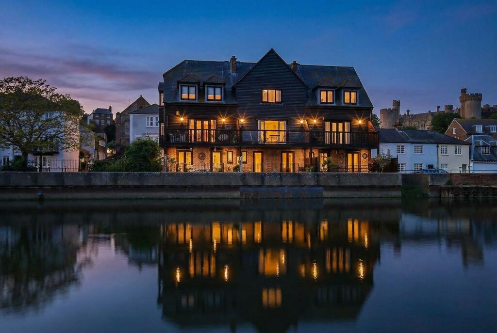 3-bed terraced on Nineveh Shipyard, Arundel, BN18, £900,000