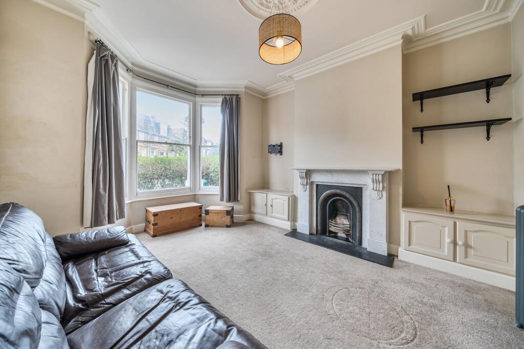 Main image of property: Ravenslea Road, Balham, SW12