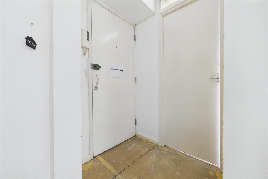 Additional image 6 of Flat | Basic Updating | BA1