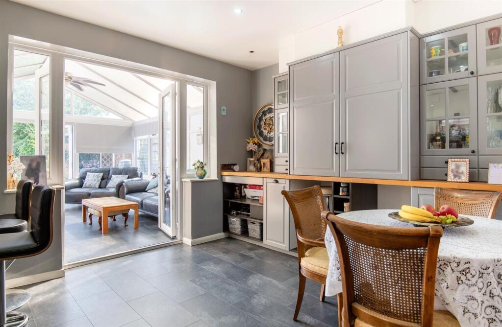 House in Irchester, Little Irchester - View 4