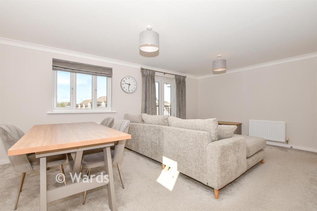 Apartment in Rochester - View 3