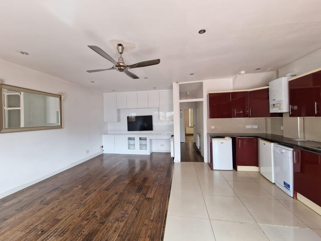 Main image of property: Rugby Avenue, Wembley, HA0 3DP