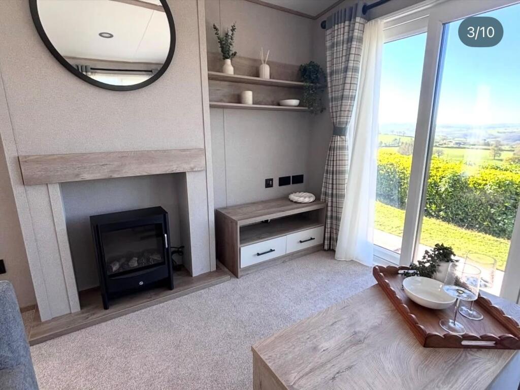 Garton, Ayr, KA6 6LR - More