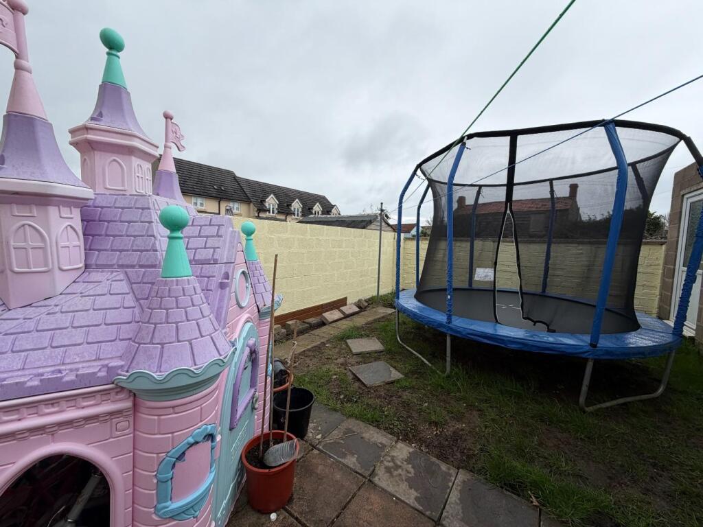 Additional image 9 of Oakfield Road