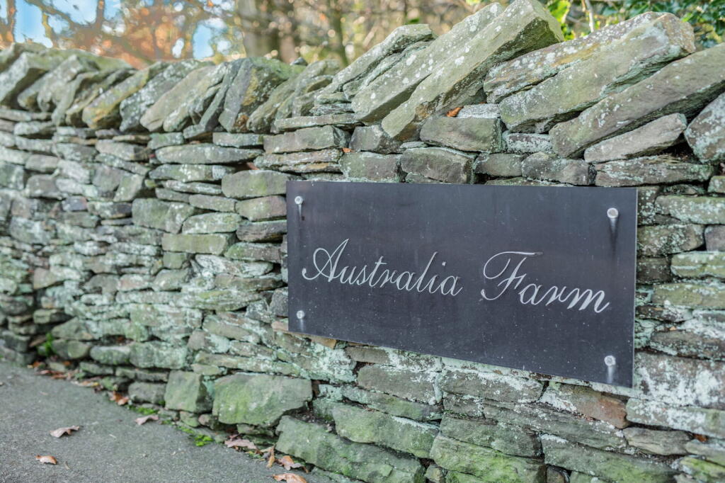 Australia Farm, Holmfirth, HD9 - More