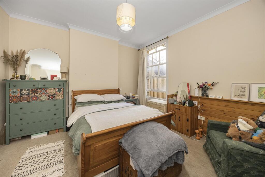 Apartment in London - View 4