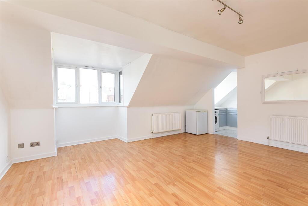 Main image of property: School Road, Crookes, S10