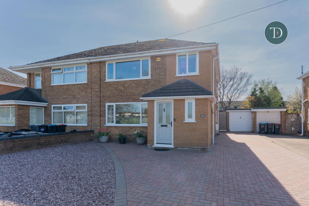 Main image of property: Overpool Road, Whitby, Ellesmere Port, CH66