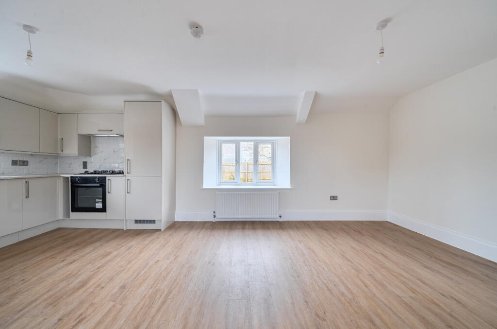 Additional image 4 of High Street, Butleigh, BA6