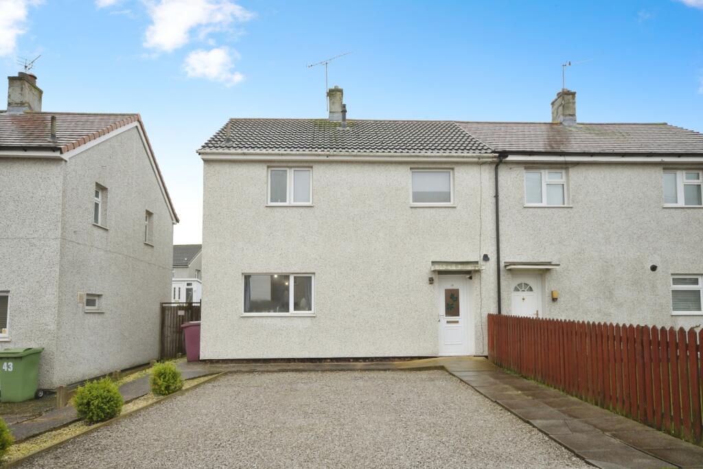 Main image of property: Hucklow Avenue, North Wingfield, Chesterfield, Derbyshire, S42