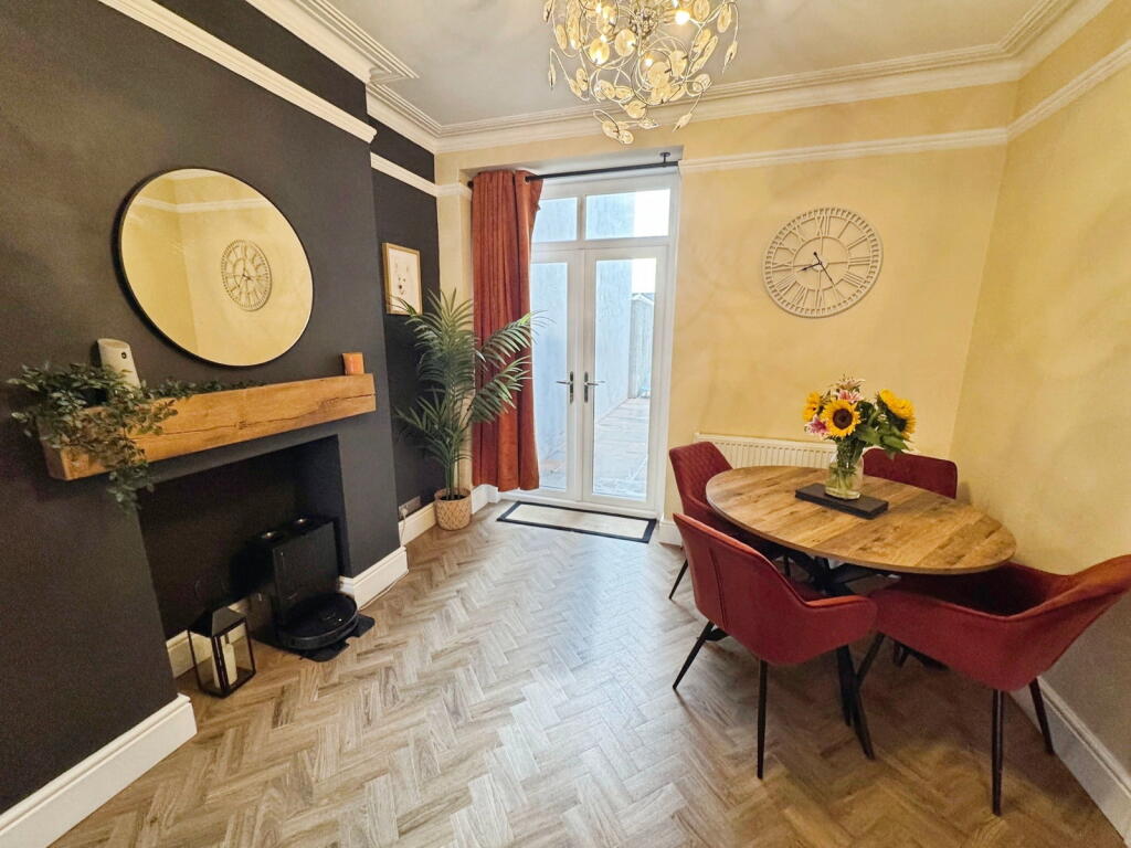 House in Swansea - View 5