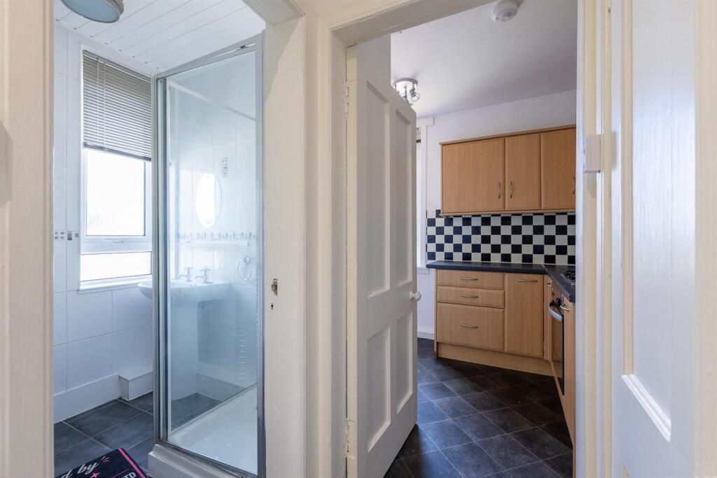 Apartment in Newburgh, Burnside - More