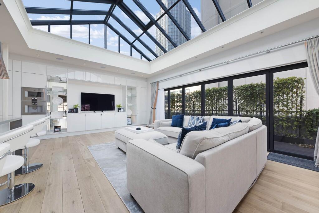 Apartment in London - View 4