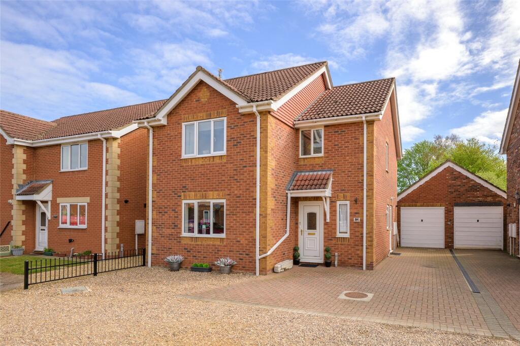 3-bed detached on Elmtree Road, Ruskington, Sleaford, Lincolnshire, NG34, £265,000
