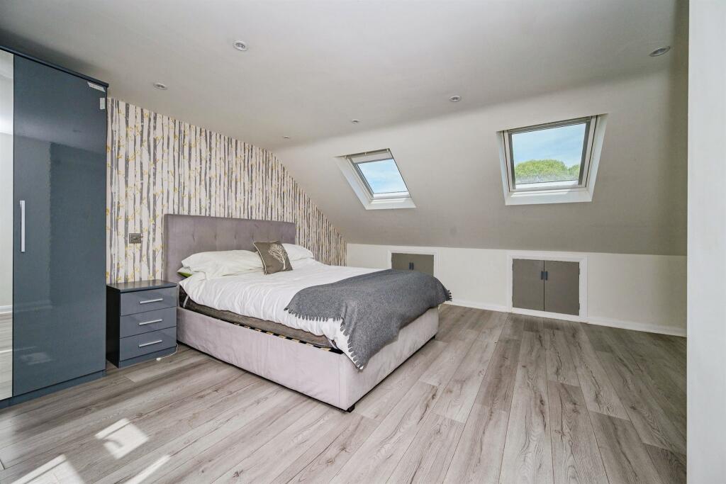 Additional image 6 of Hunters Ride, Bricket Wood, St. Albans