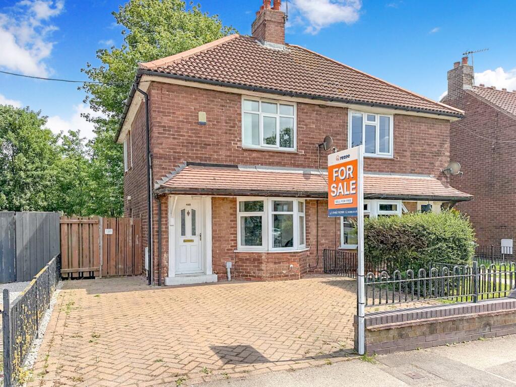 Main image of property: Marfleet Lane, Hull, HU9 3NF