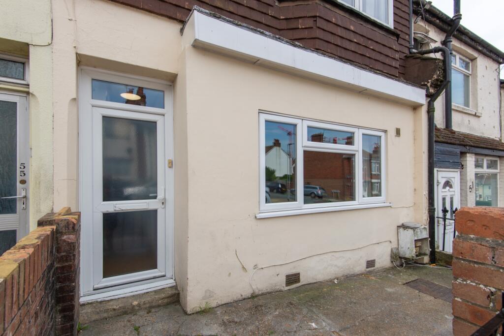 House in Brighton - View 5