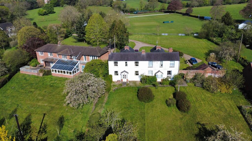 Main image of property: Drayton Road, Belbroughton, Stourbridge