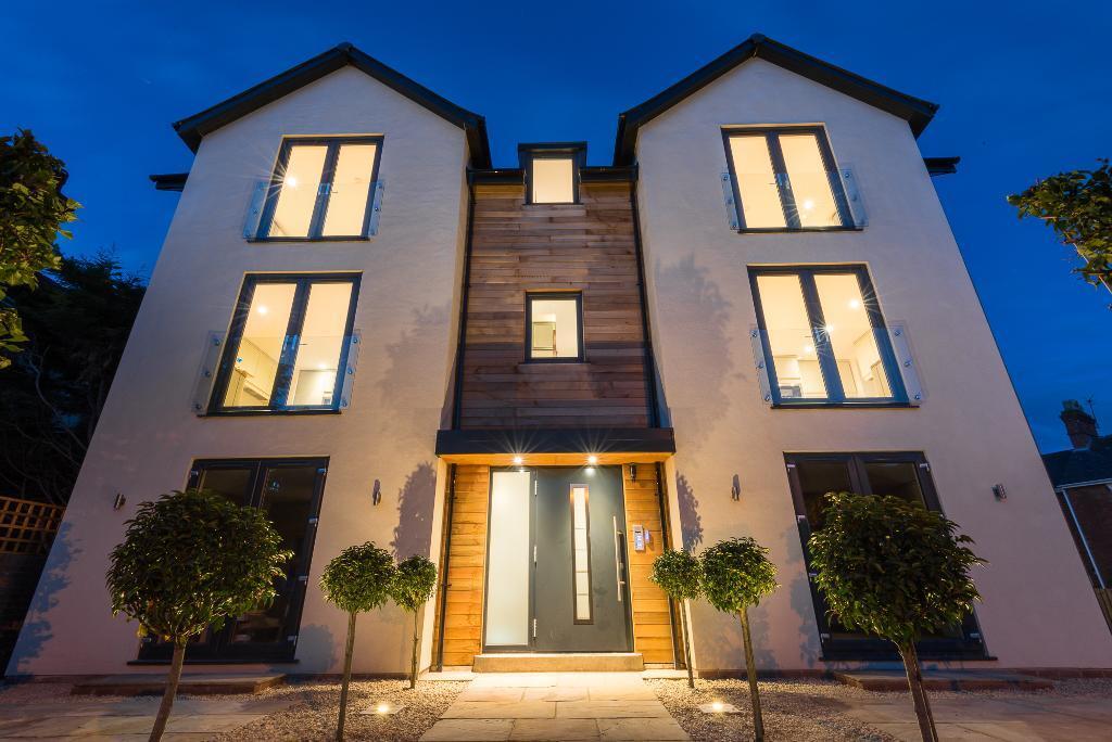 Main image of property: 27 Christ Church Road, Malvern, Worcestershire, WR14 3BQ