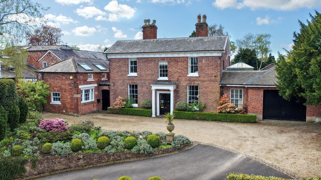 House in Shrewsbury - View 2
