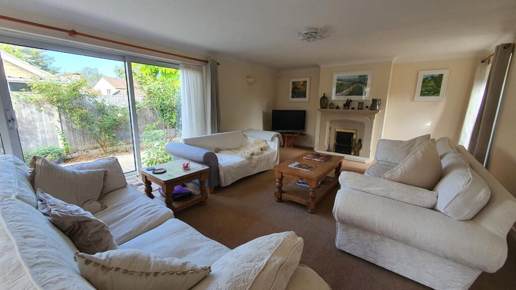 House in South Petherton, Moor - View 2