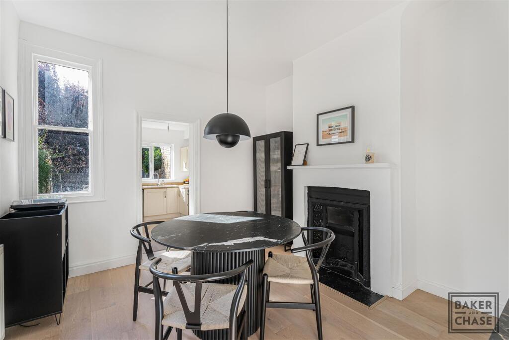 House in Enfield - More
