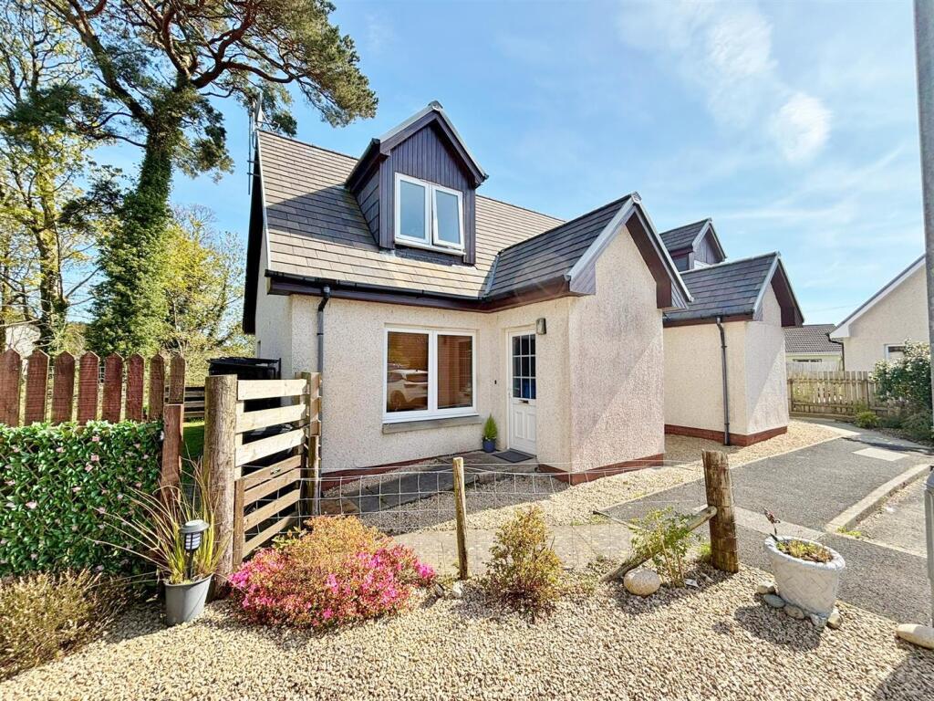 Main image of property: 4 Glencraig Place, Lamlash, Isle of Arran