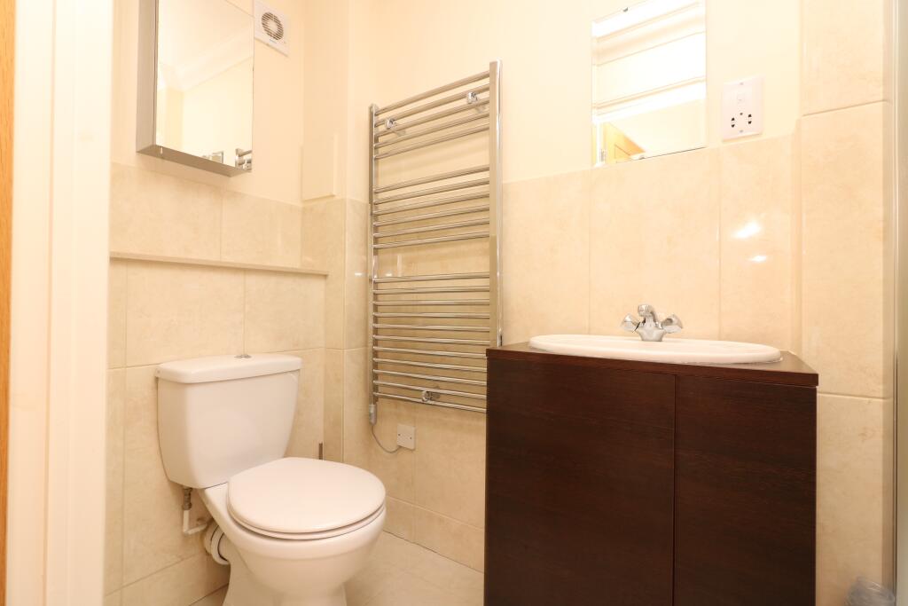 Additional image 7 of Wendover Lodge, Welwyn, Herts, AL6