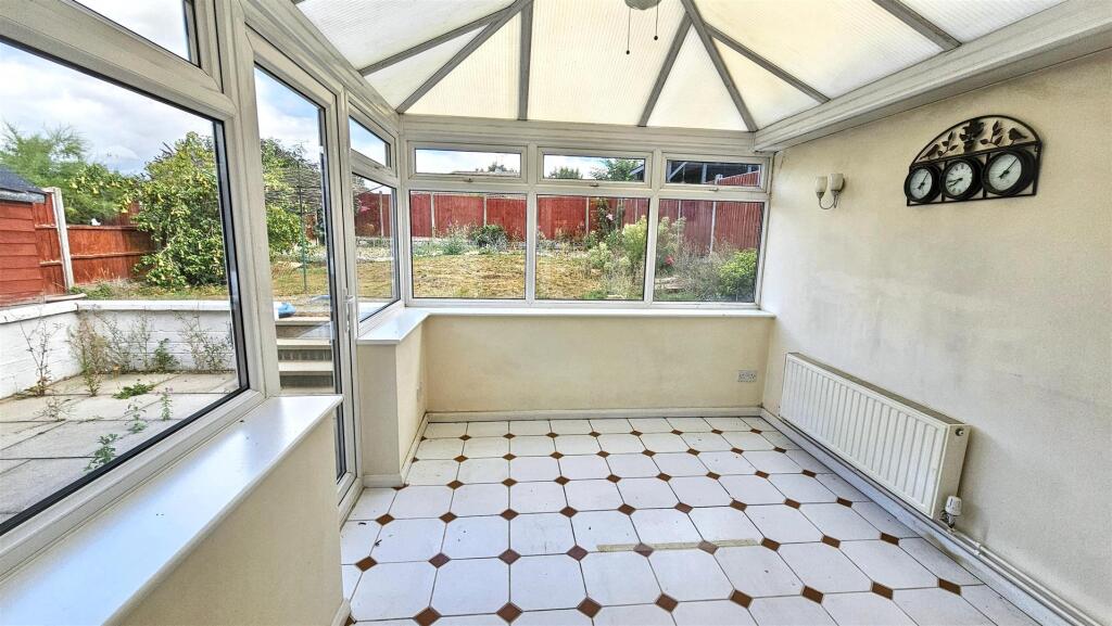 House in Blaby, Braunstone - View 4