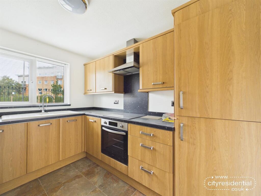 Apartment in Liverpool - View 5