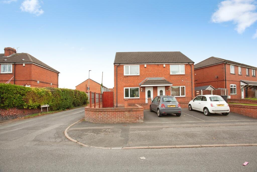 2-bed semi-detached on Poplar Avenue, Thrybergh, ROTHERHAM, £140,000