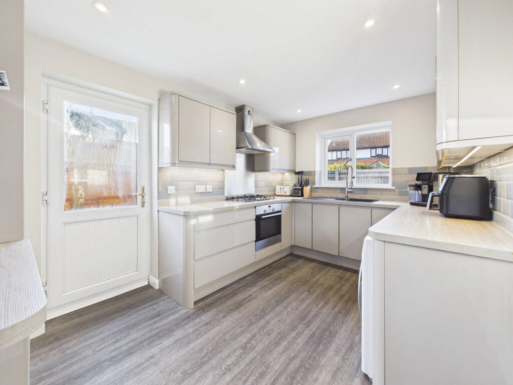 House in Brighton - View 3